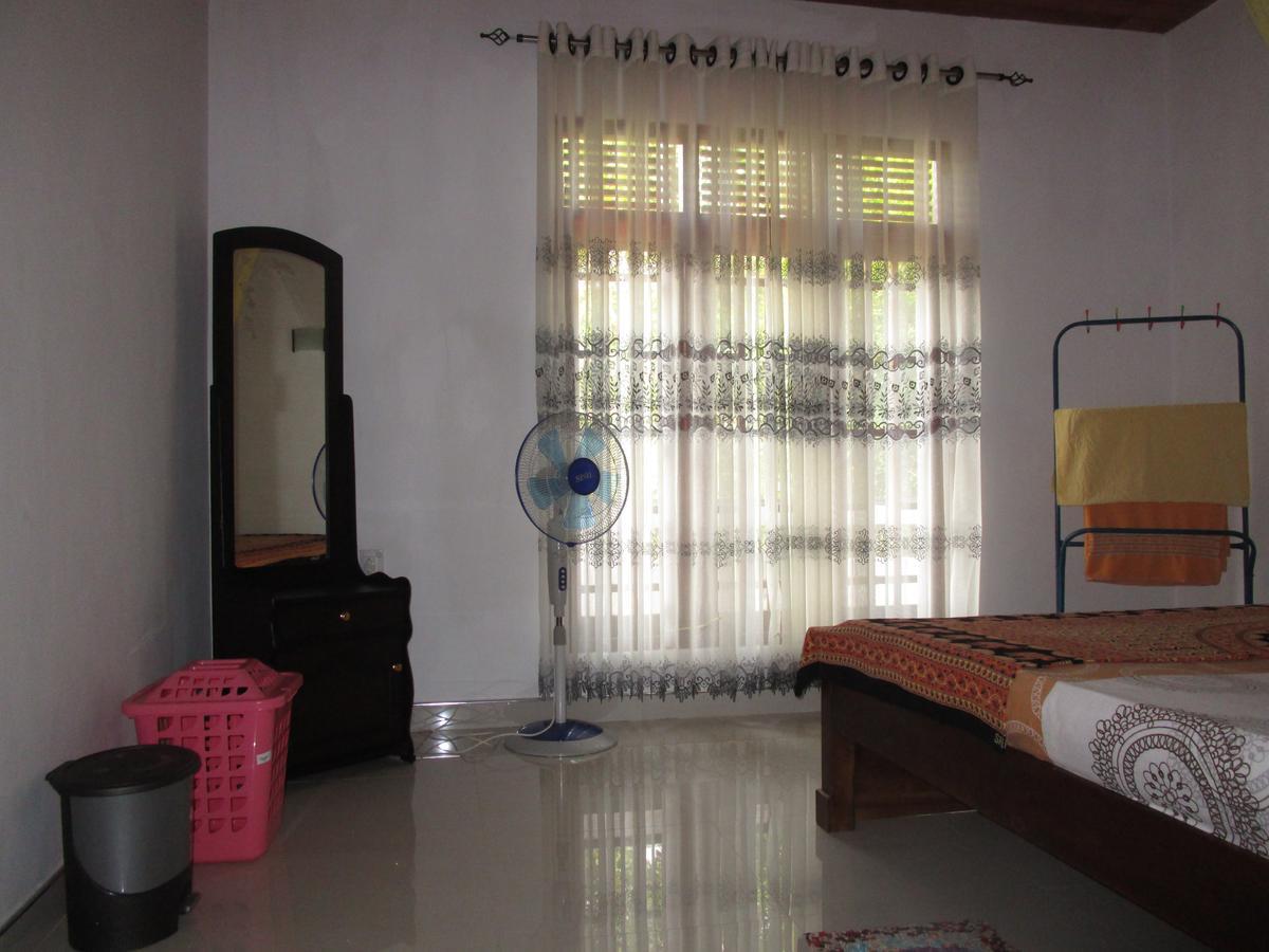 Maneesha Guest House Weligama Exterior photo